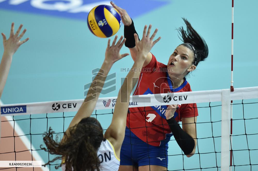 ANDREA KOSSANYI