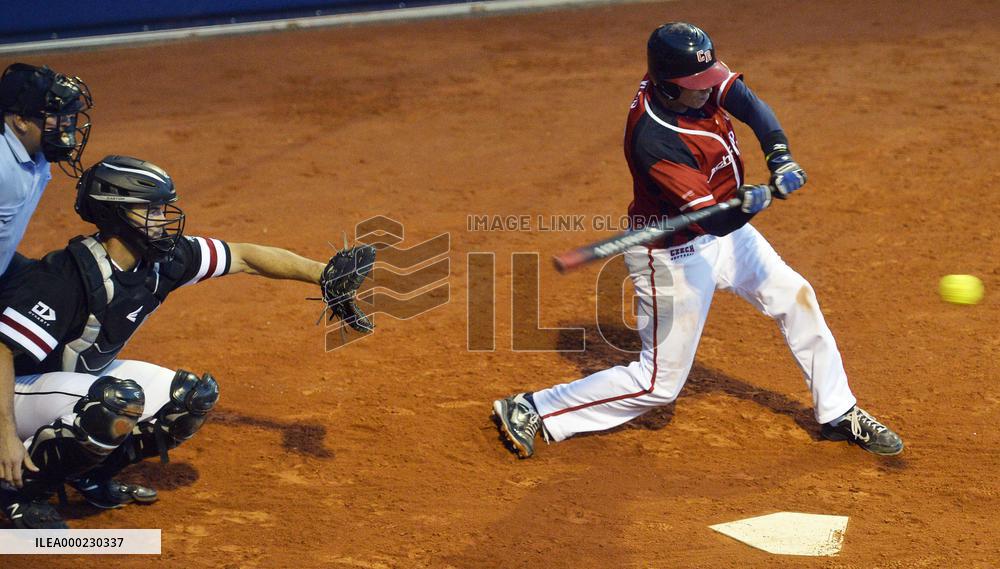 MICHAL KOLUCH, ZANE VAN LIESHOUT