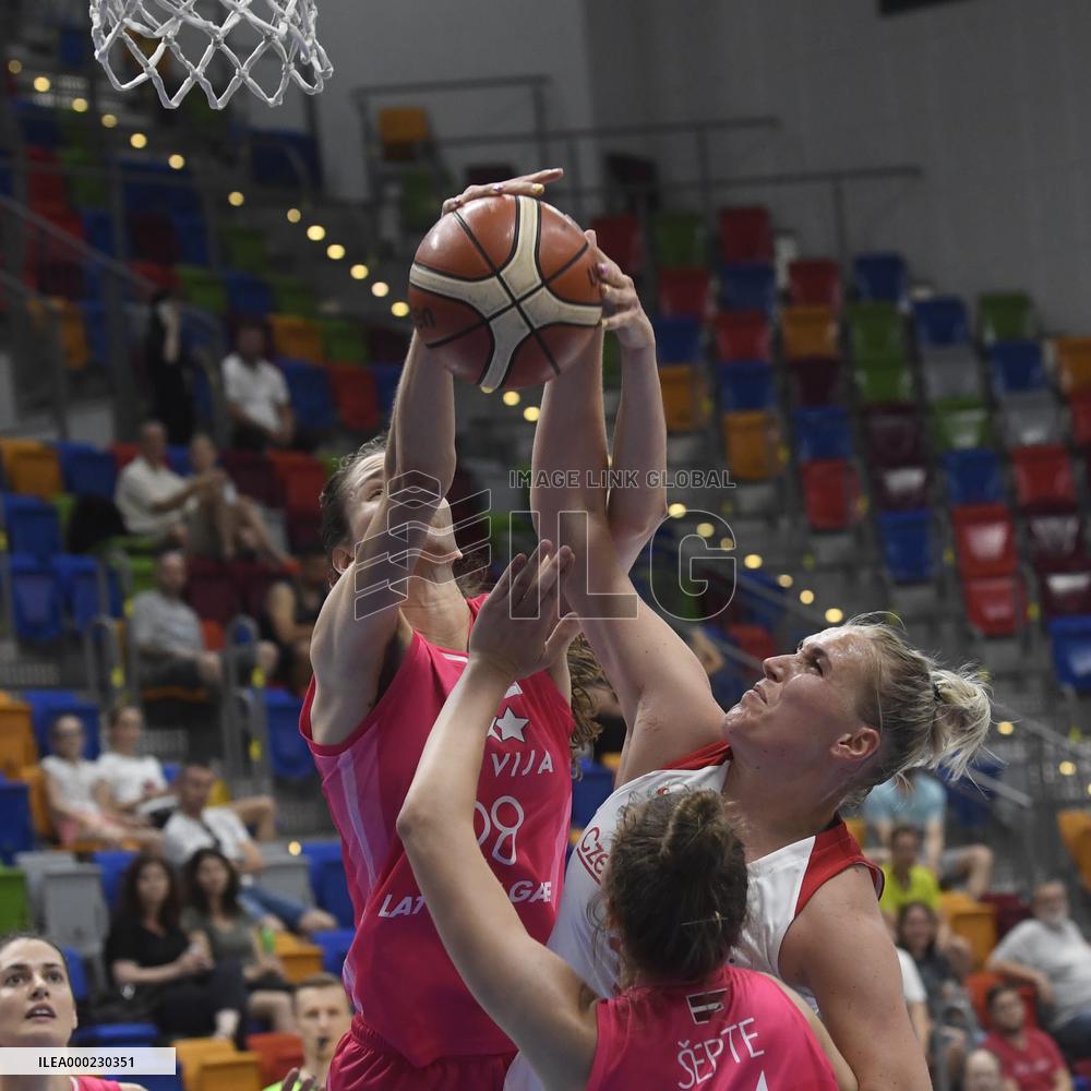 Kristine Vitola, Luize Septe, Kamila Stepanova