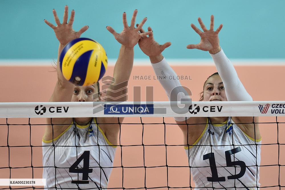 JONNA WASSERFALLER, DIANA LUNDVALL