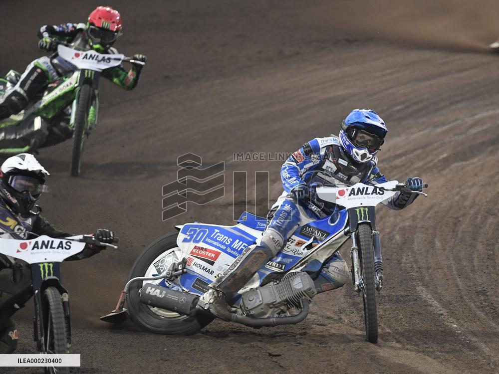 LEON MADSEN