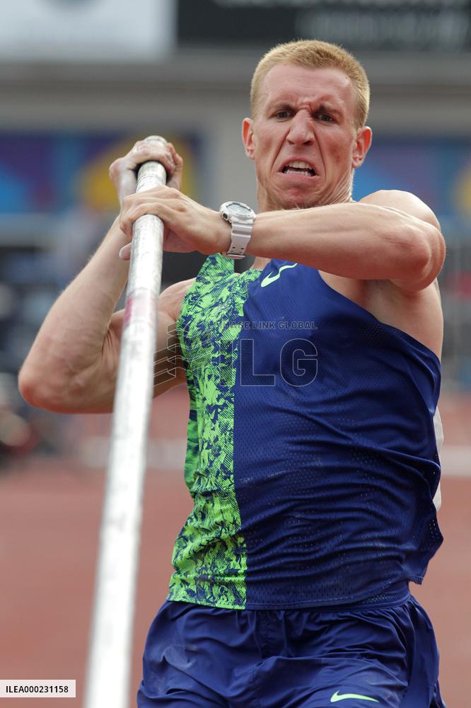Piotr Lisek