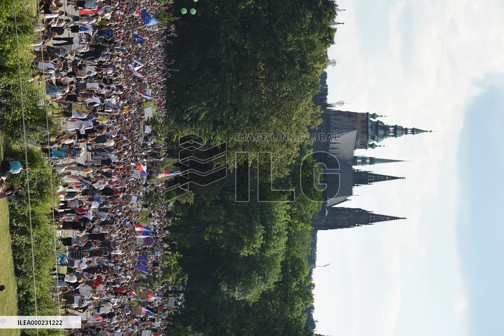 The largest Czech mass demonstration since 1989