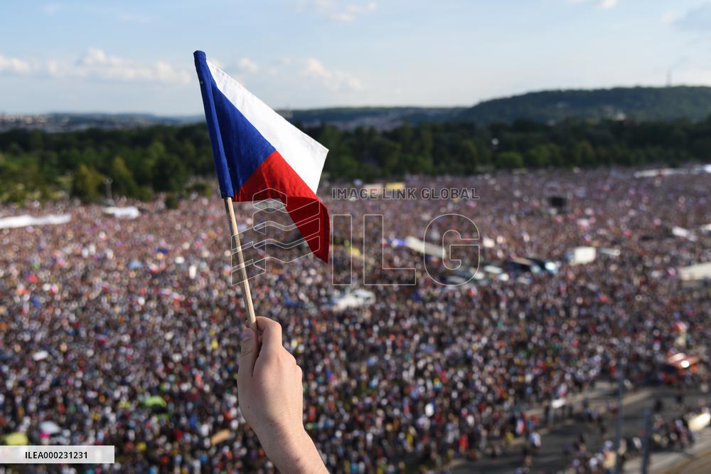 The largest Czech mass demonstration since 1989