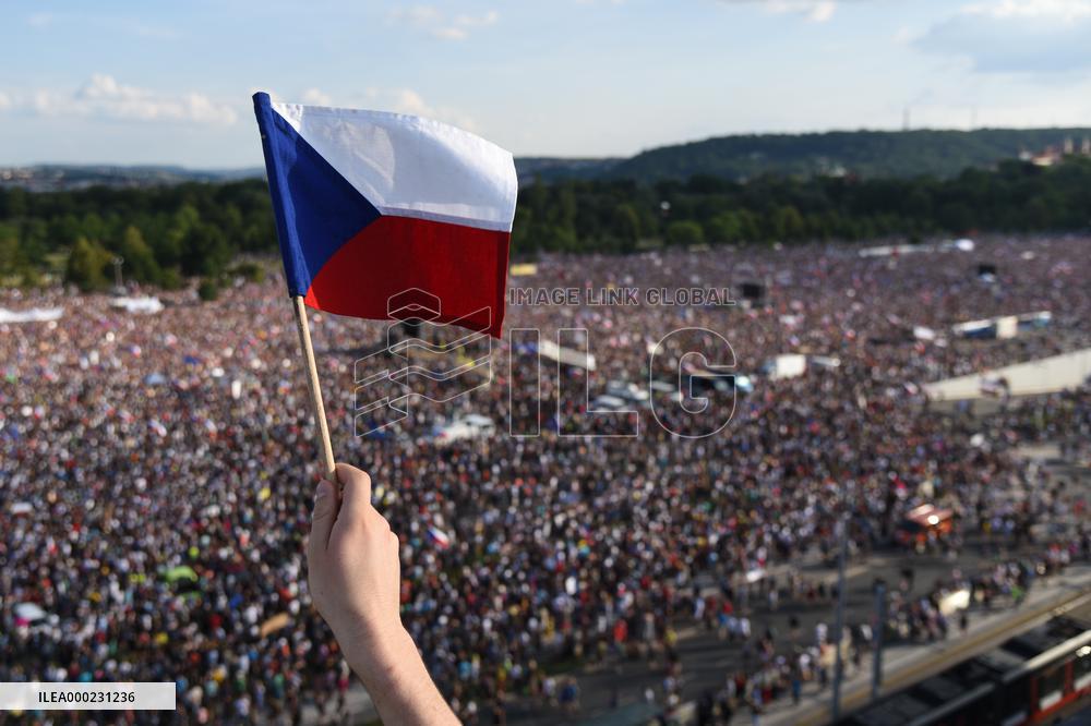 The largest Czech mass demonstration since 1989