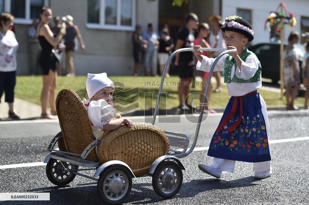 International folklore festival Straznice 2019, children