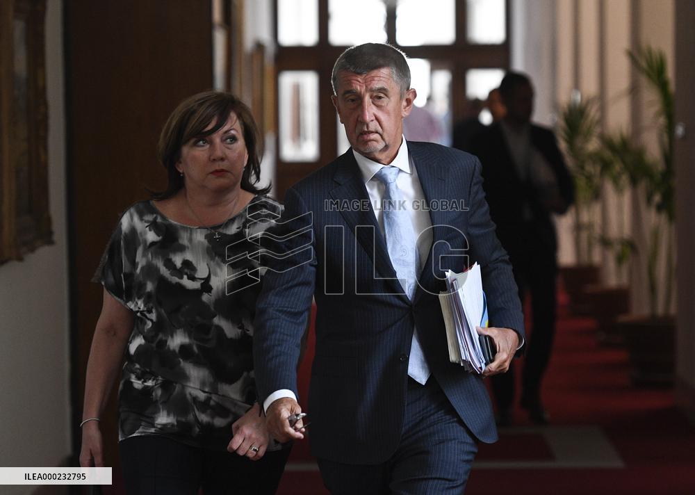 Alena Schillerova, Andrej Babis