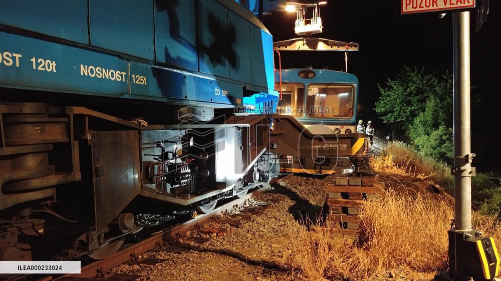 one dies, another seven injured in collision of van with train in Czech Republic