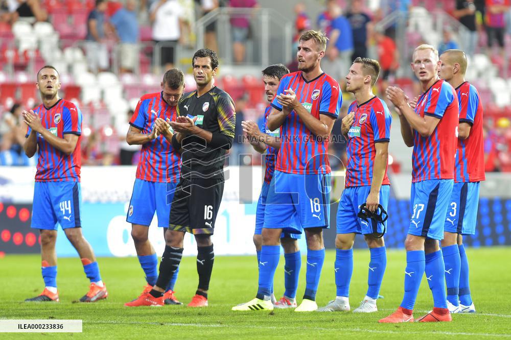 players of Viktoria Plzen