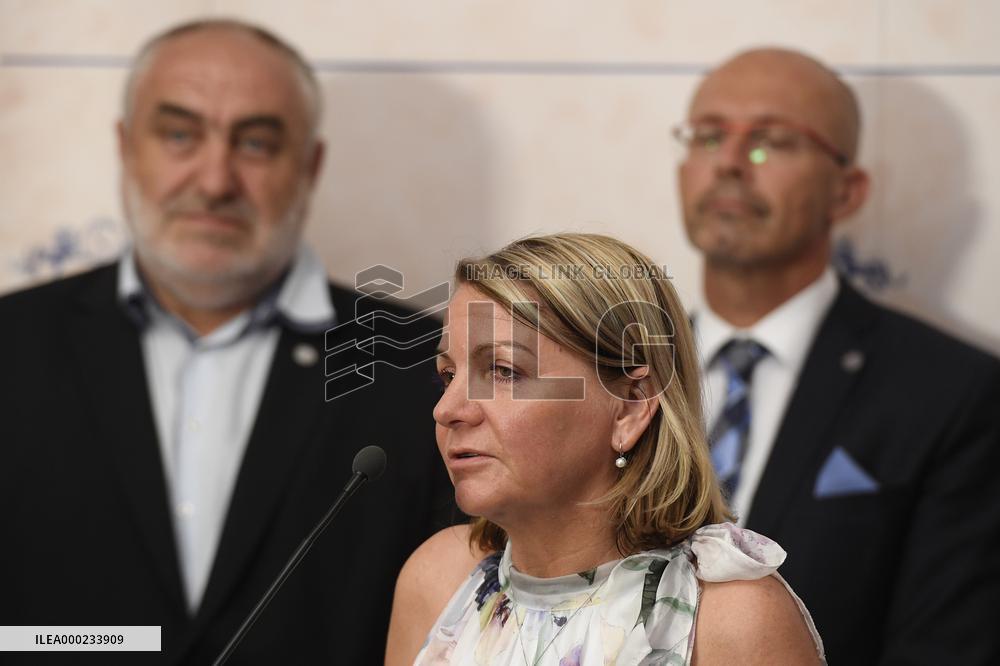 Zdenka Hamousova, senator, Senate