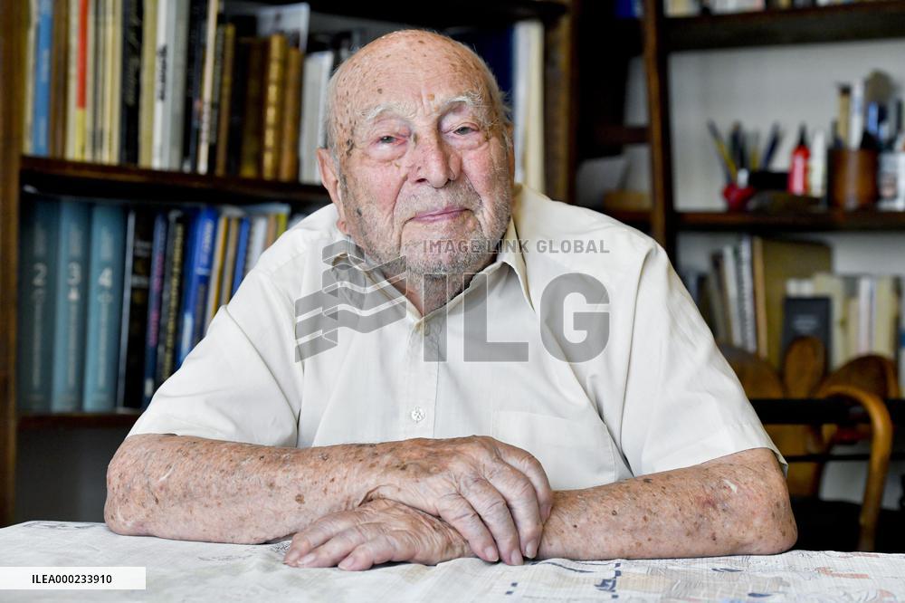 Lubos Perek