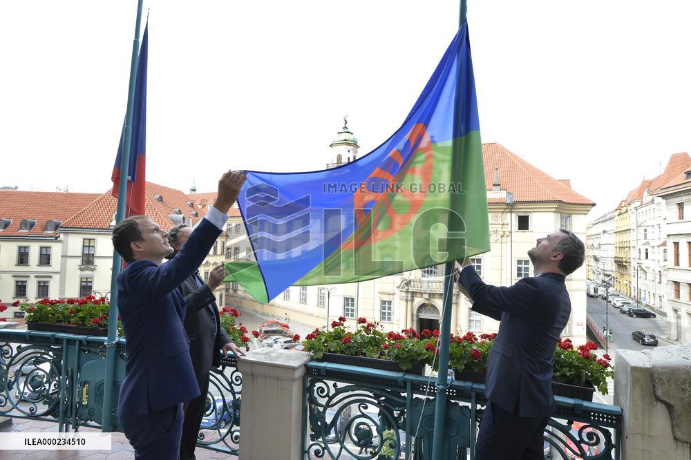 Zdenek Hrib, Jan Cizinsky
