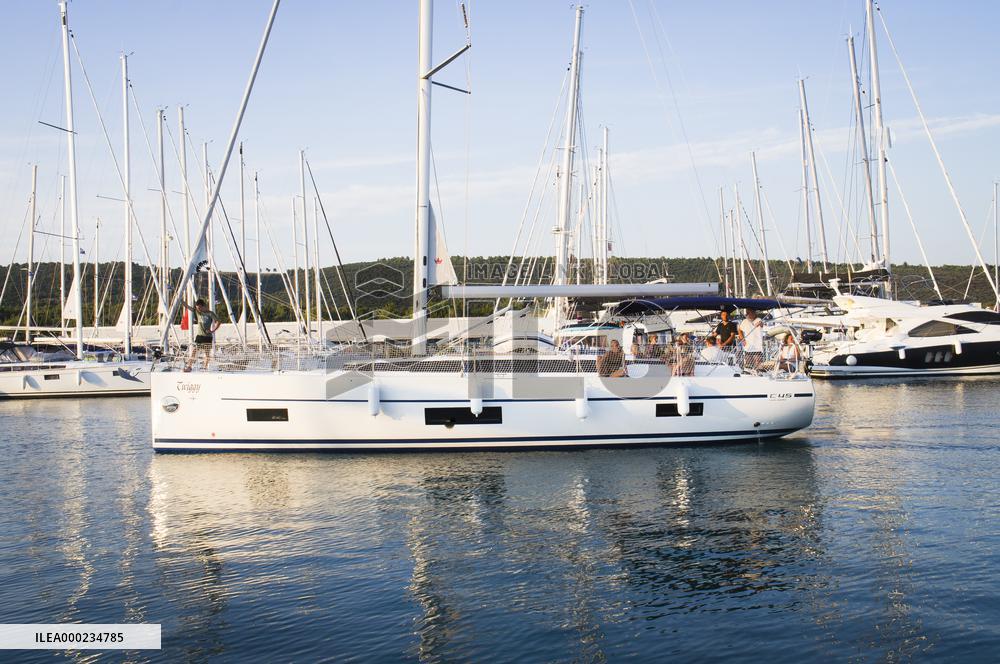 D-Marin Dalmacija, marina, sailing yacht, cruising, port, sea