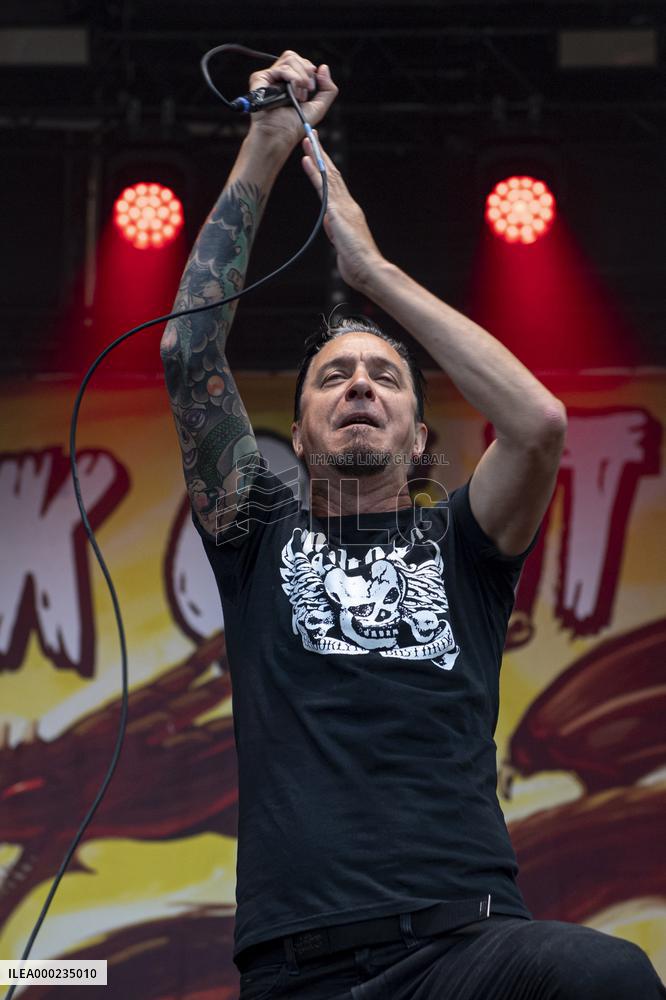 LOU KOLLER, Brutal Assault metal music festival, Group Sick Of It All