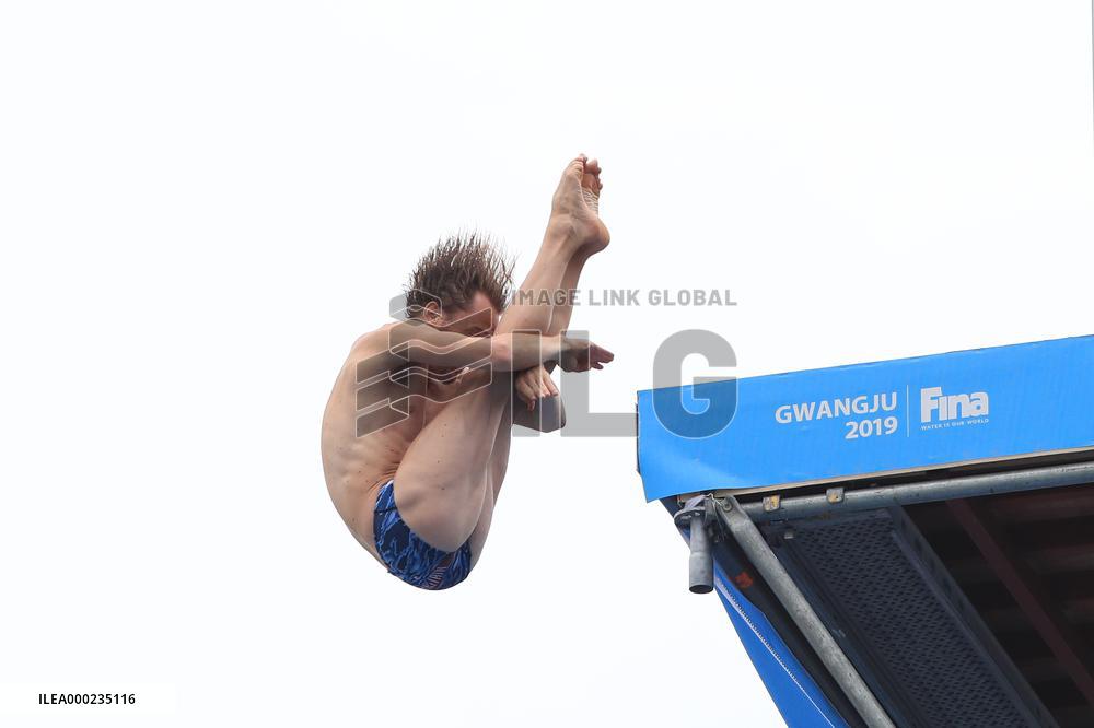 Gary HUNT, skokan do vody