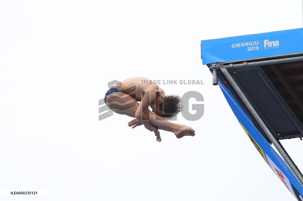 Gary HUNT, skokan do vody