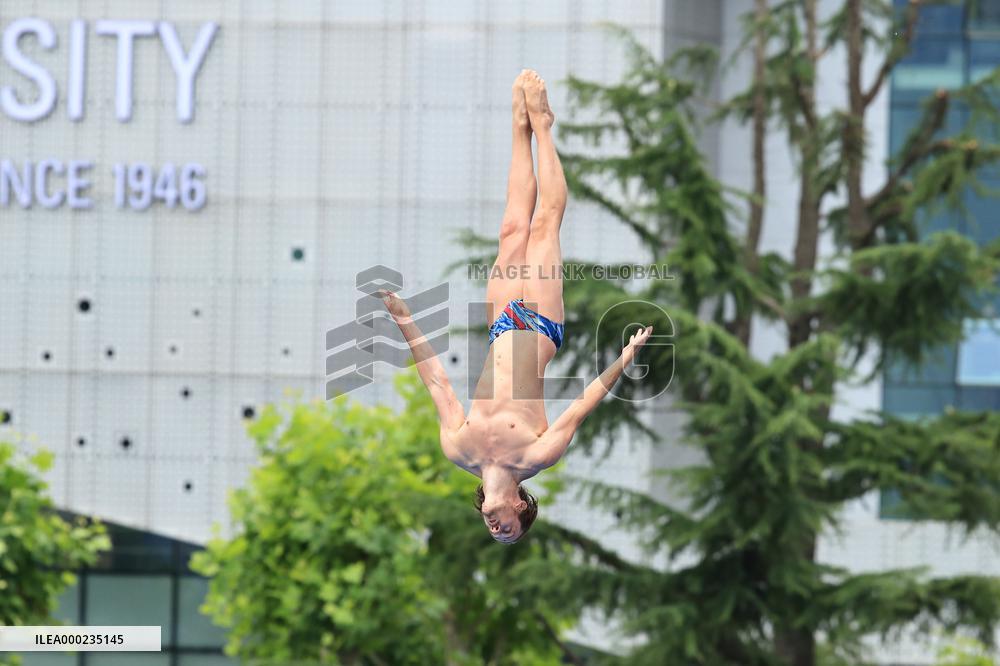 Gary HUNT, skokan do vody