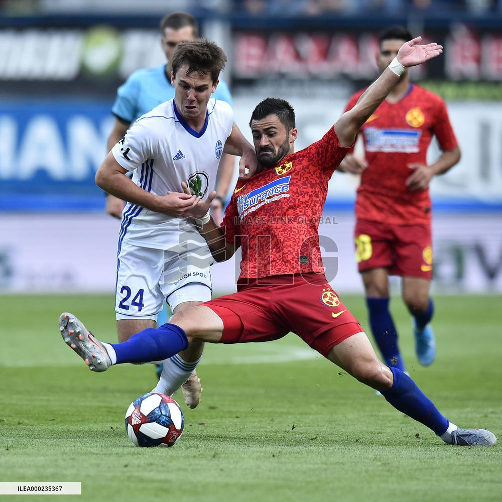 PAVEL BUCHA, VALENTIN CRETU