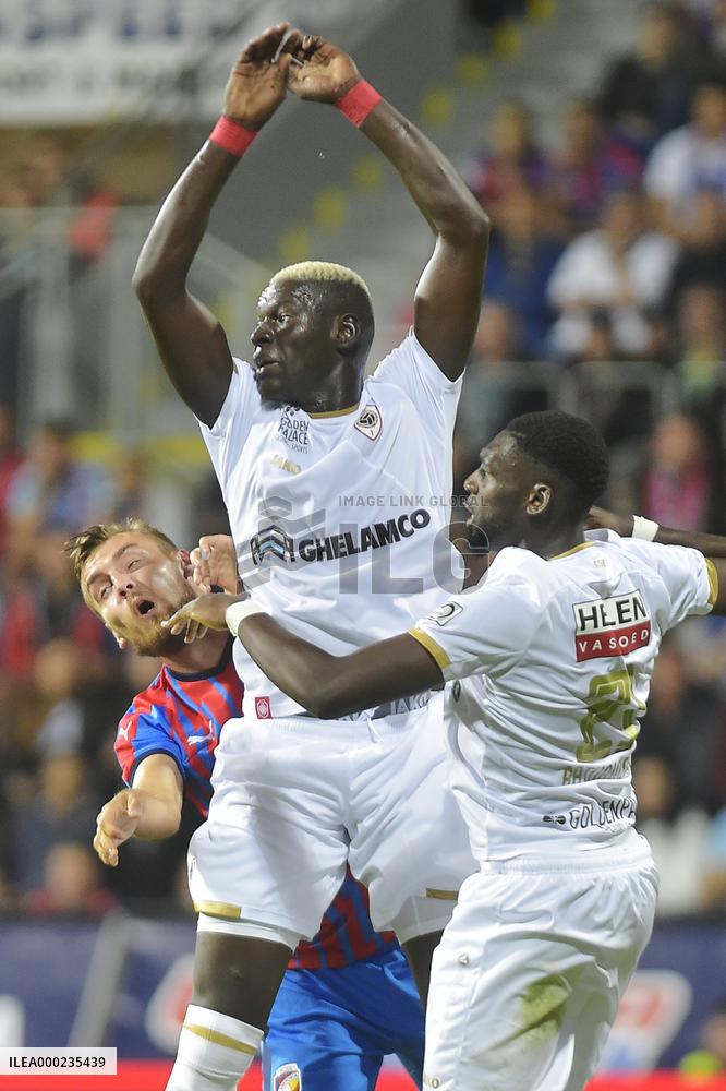 TOMAS CHORY, ABDOULAYE SECK, DYLAN BATUBINSIKA