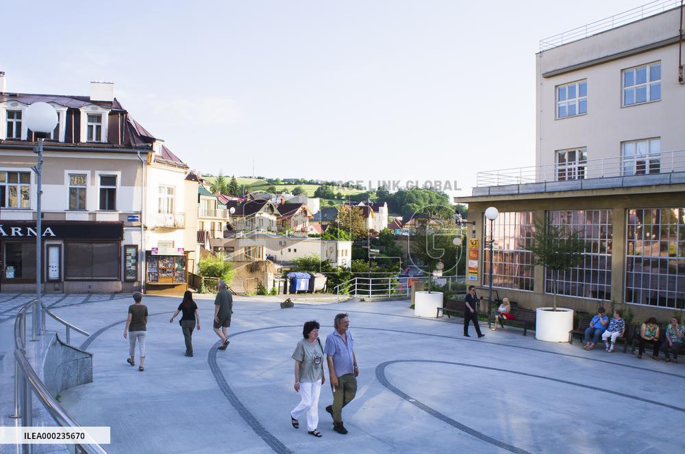 Post office, Dr. Veseleho street, Luhacovice Spa