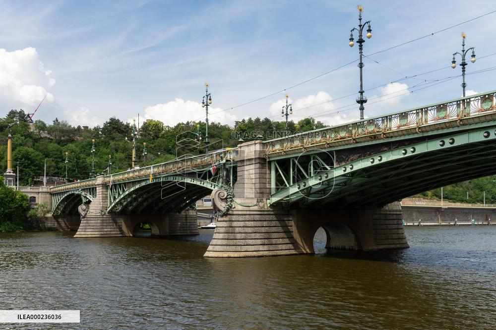 Cechuv bridge, Prague