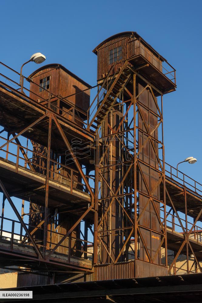 Freight railway station Zizkov, Prague