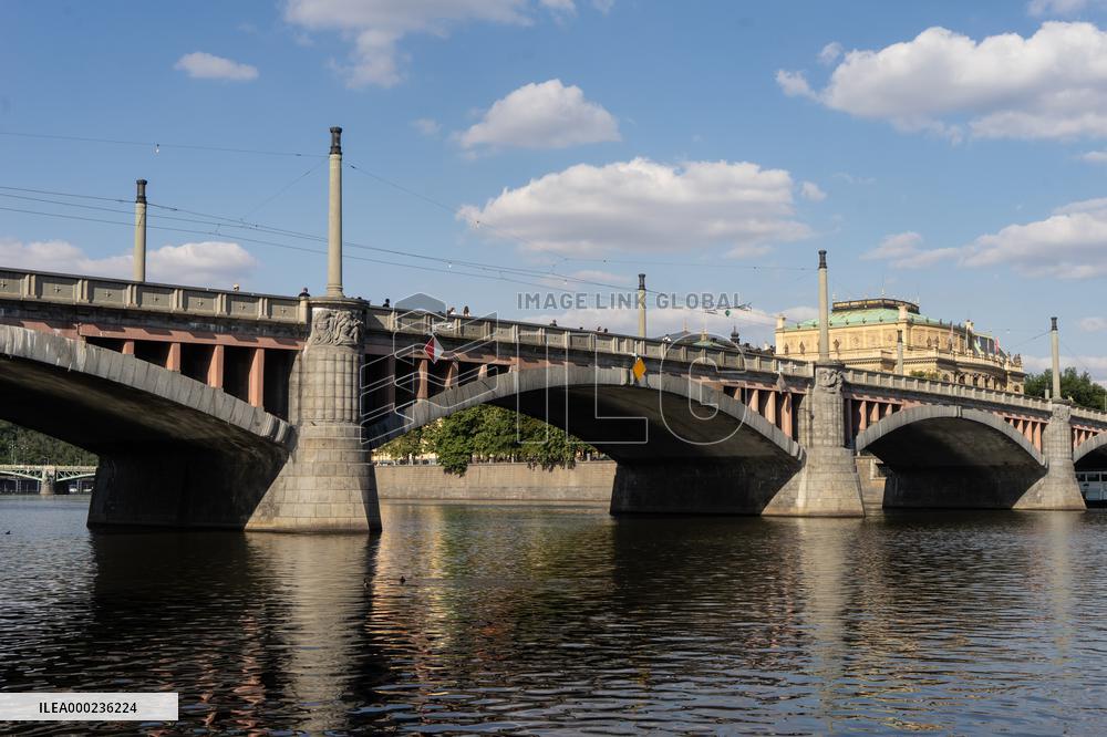 Manes bridge in Prague