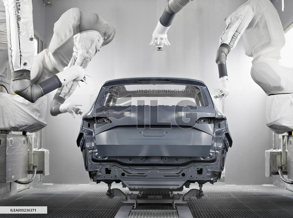 Skoda Auto, production plant, new paint shop