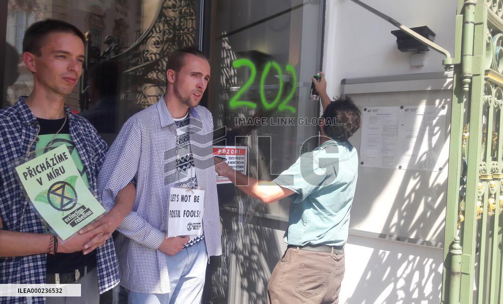 Extinction Rebellion movement are blocking entry to Czech Regional Development Ministry
