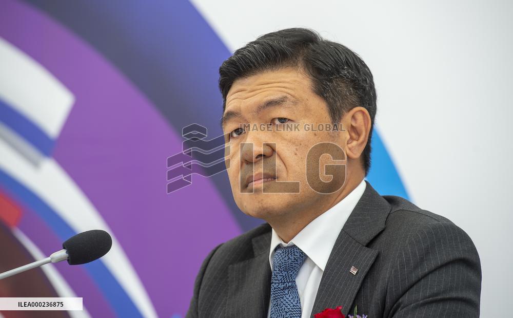 Nexen Tire Europe launches production plant, Travis Kang