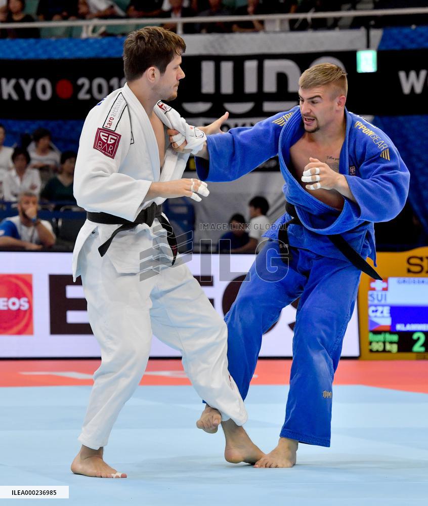 DAVID KLAMMERT, CIRIL GROSSKLAUS