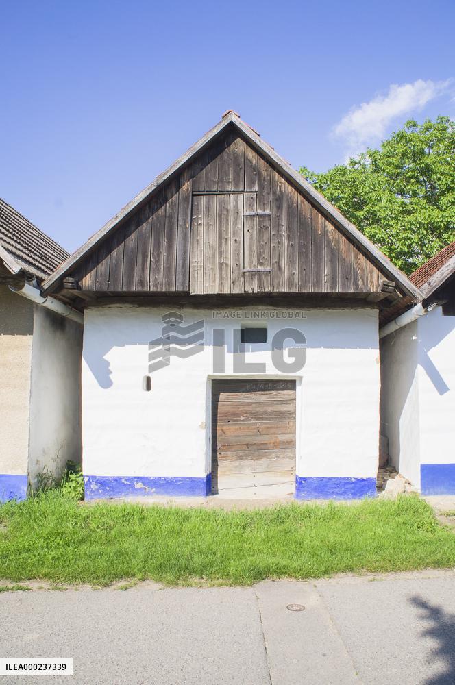 Blatnice pod Svatym Antoninkem, traditional wine cellars