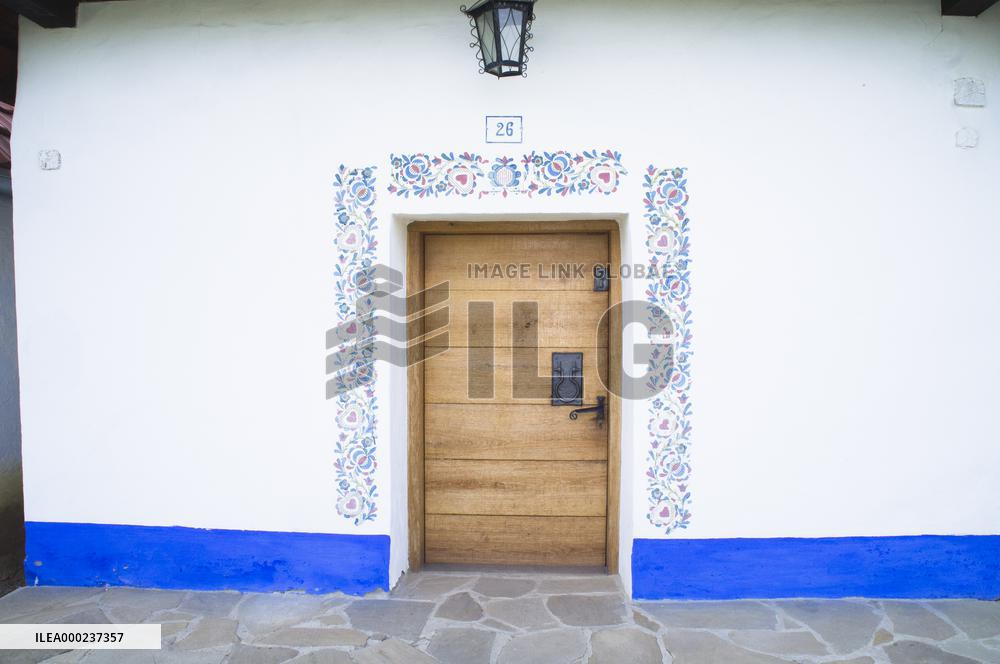 Stara Hora and Kojiny at Vlcnov, traditional wine cellars