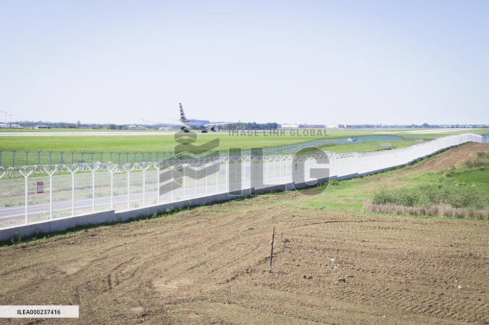 Vaclav Havel Airport Prague (PRG) spotting point, aircraft spotting, airspotting, spotter, airli