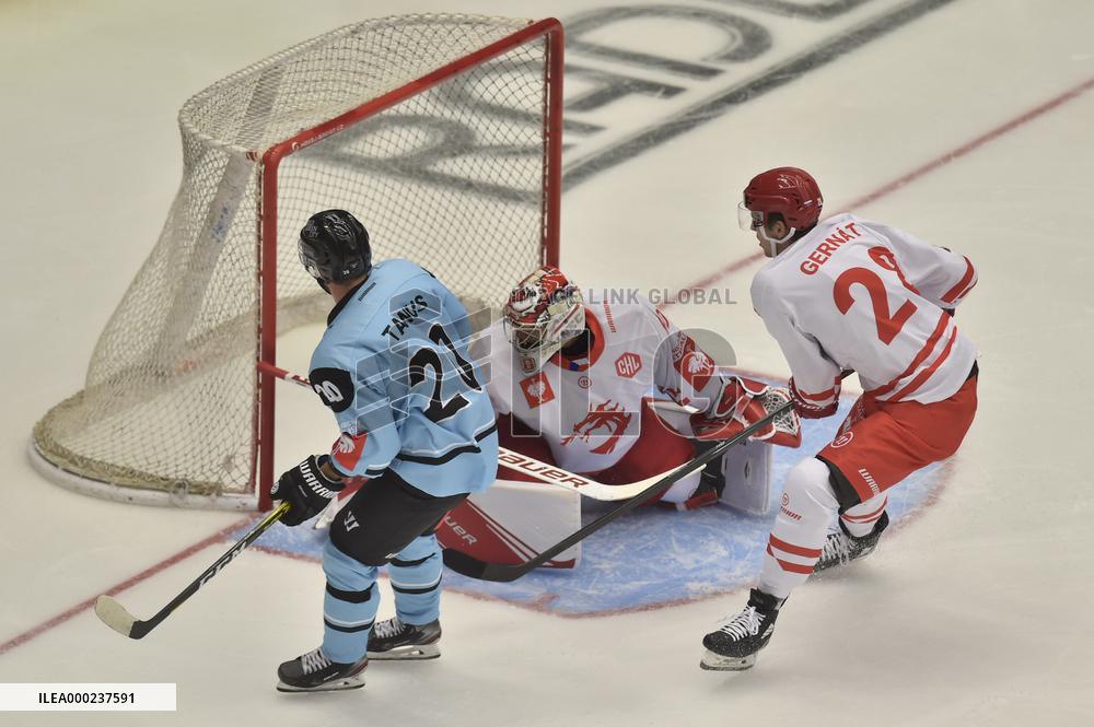 JONATAN TANUS, MARTIN GERNAT, PETR KVACA