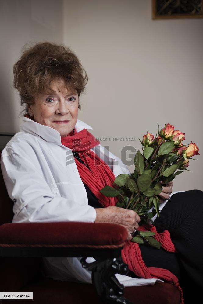 Vlasta Chramostova, actress, dissident, Charter 77 signatory