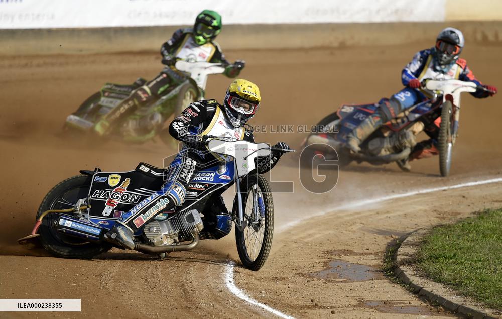 JASON DOYLE, PATRYK DUDEK, ANDZEJS LEBEDEVS