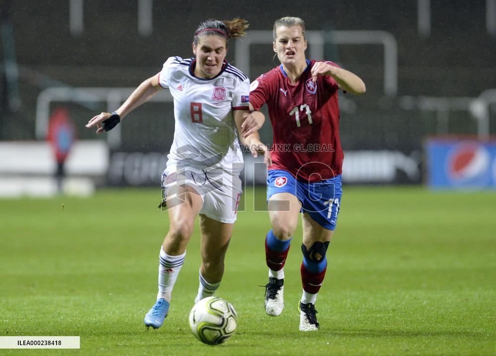 MARIONA CALDENTEY, TEREZA SZEWIECZKOVA