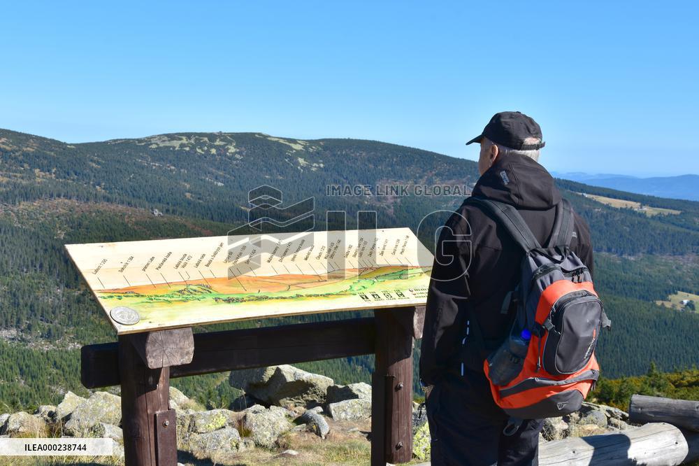 Hiking in Krkonose Mountains, view point, tourist