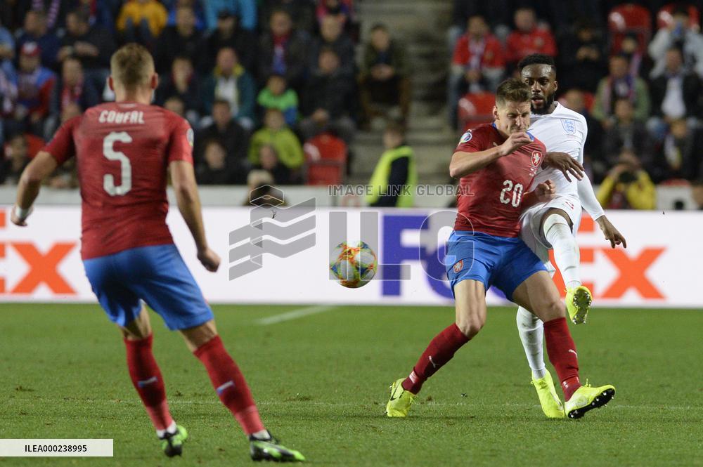 Vladimir Coufal, Lukas Masopust, Danny Rose