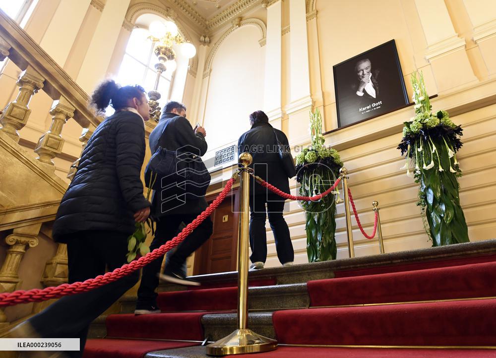 public ceremony to pay last respects to Karel Gott, Zofin Palace