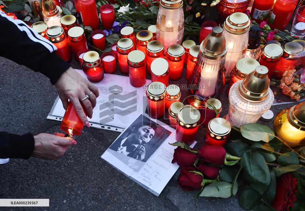 pious place in front of Karel Gott's house in Prague, Bertramka