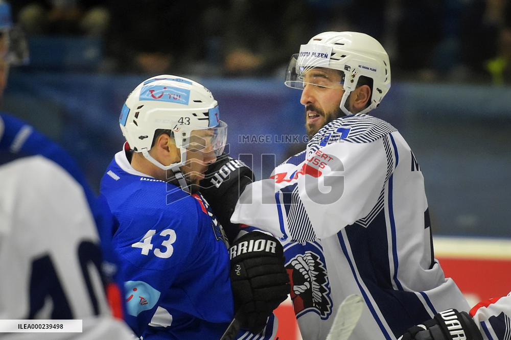 Jan Kovar, Michal Moravcik