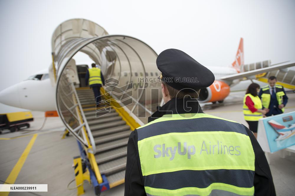 air carrier SkyUp Airlines launches flights from Pardubice, Czech Republic, to Kiev, Ukraine, Boeing 737-800 airliner, plane