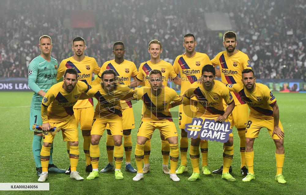 Marc-Andre ter Stegen, Clement Lenglet, Nelson Semedo, Frenkie de Jong, Sergio Busquets, Gerard Pique, Lionel Messi, Antoine Griezmann, Arthur, Luis Suarez, Jordi Alba