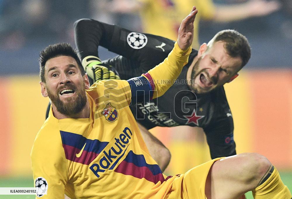 Lionel Messi, Ondrej Kolar