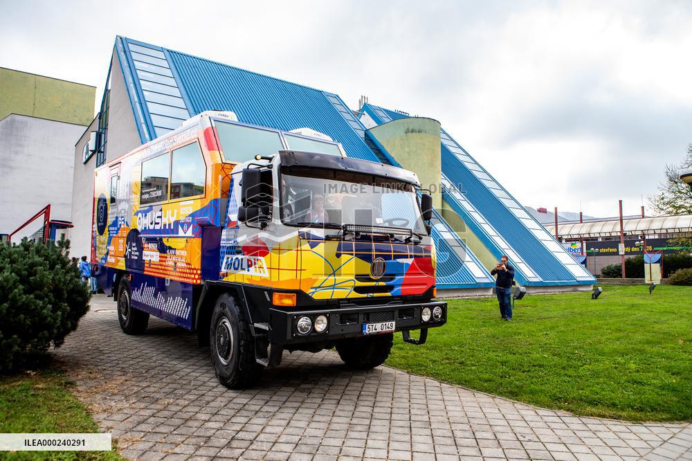 Tatra T 815 4x4, expeditionary vehicle for the Tatra around the World 2 project, Expedition