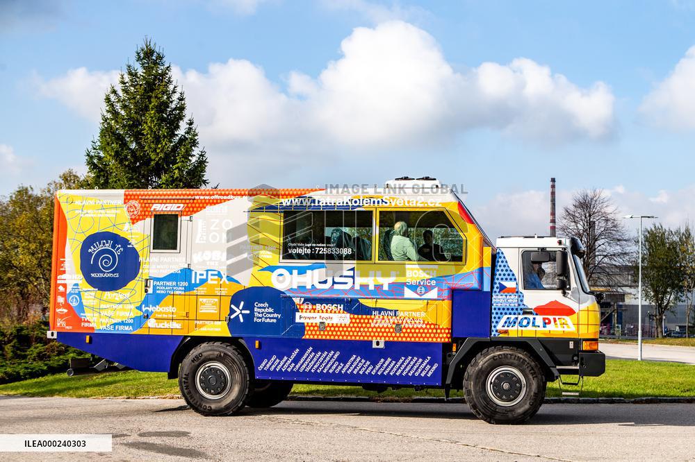 Tatra T 815 4x4, expeditionary vehicle for the Tatra around the World 2 project, Expedition