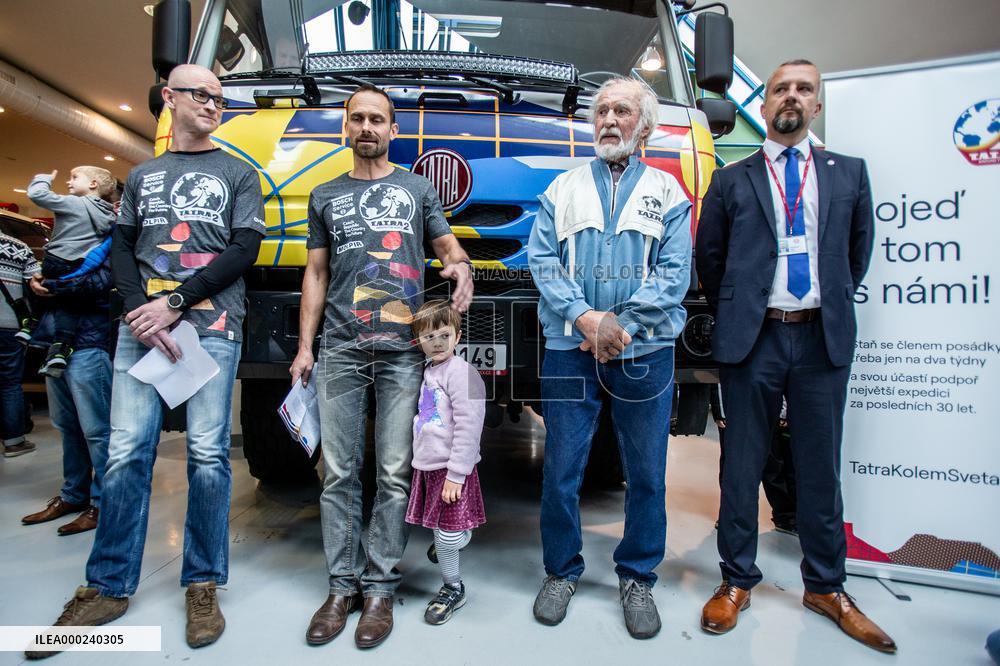 Tatra T 815 4x4, expeditionary vehicle for the Tatra around the World 2 project, Expedition