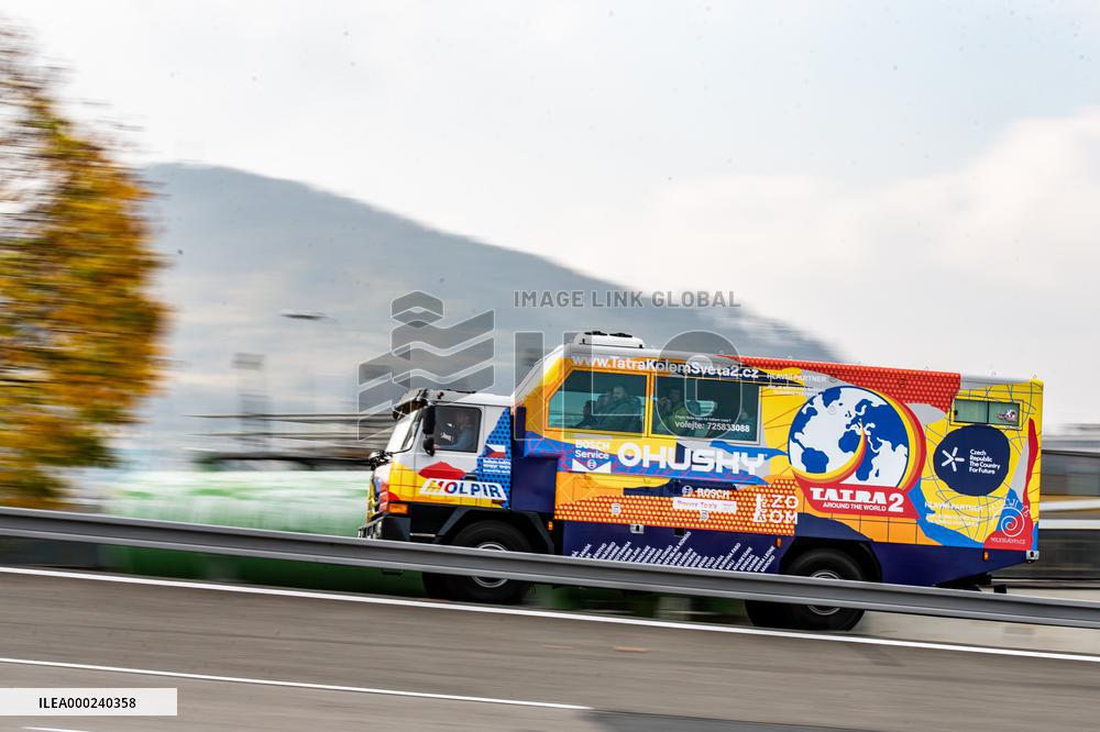 Tatra T 815 4x4, expeditionary vehicle for the Tatra around the World 2 project, Expedition